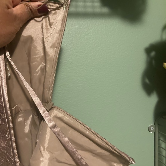 JS Collections Textured Dress - Picture 4 of 8